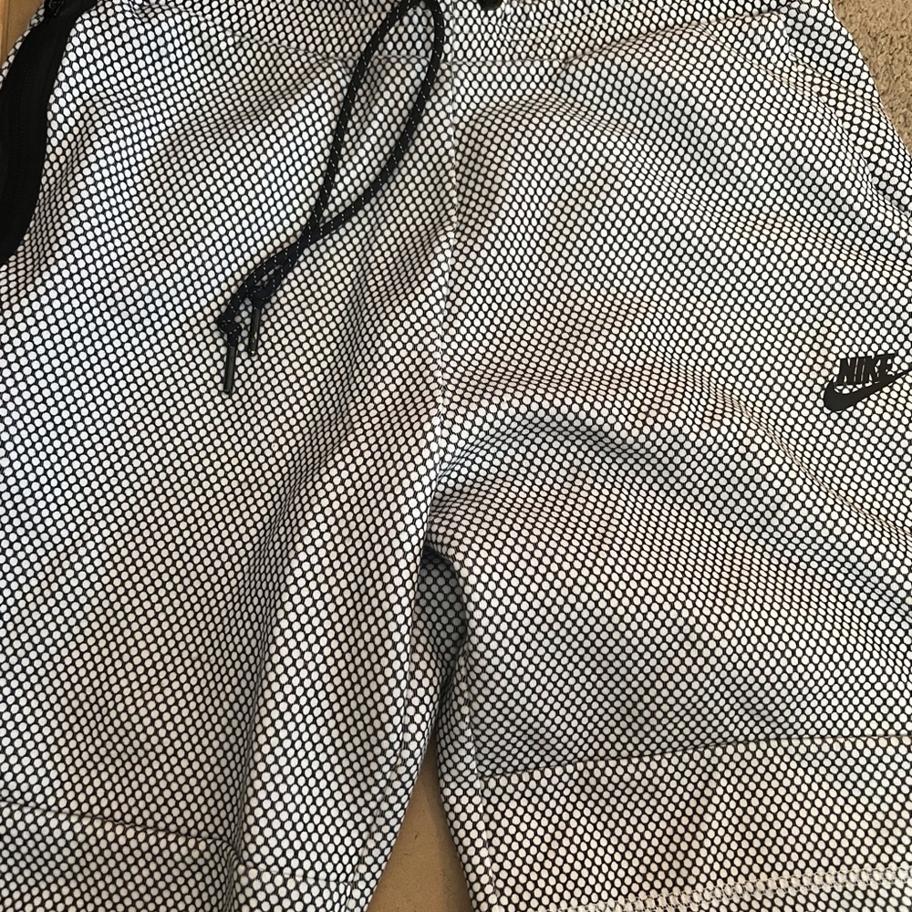 Nike men’s sweatshorts lot of 2